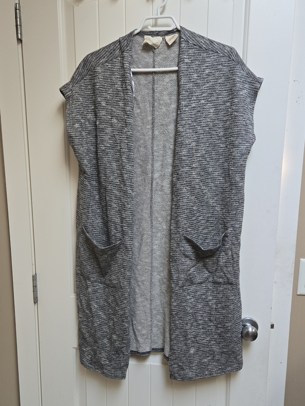 Nanavatee Women L / XL Open-Front Gray Knit Short-Sleeve Cardigan with Pockets